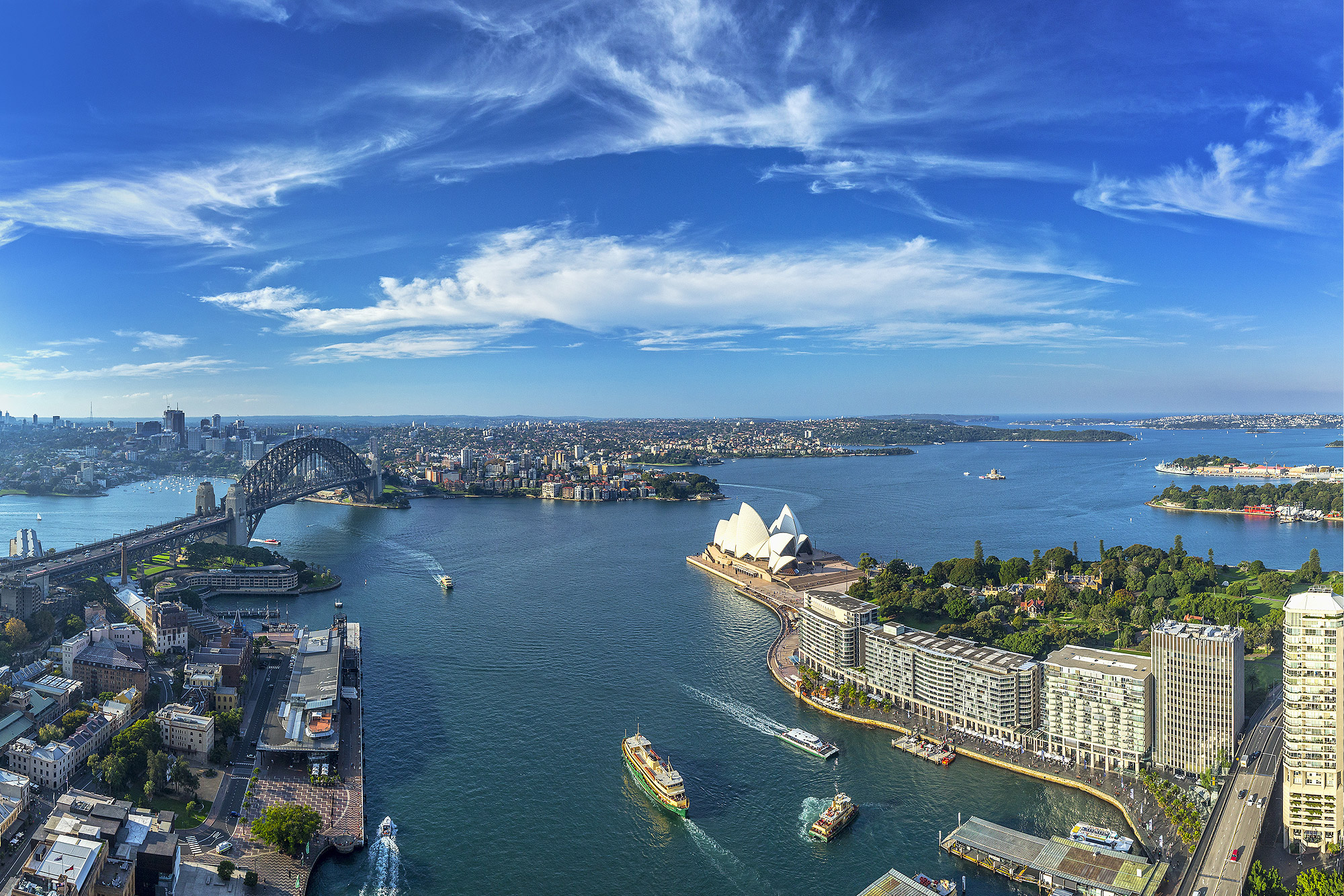 Sydney Opera House,Sydney Harbour Bridge
